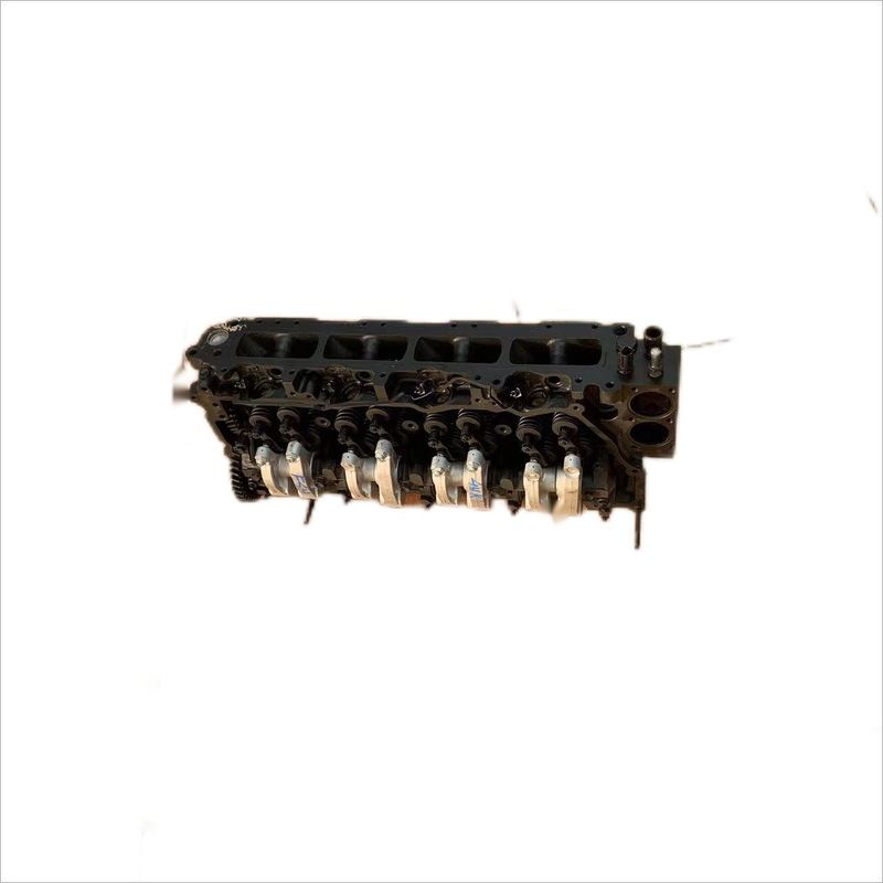 Isuzu 4HK1T Cylinder Head Cover / 4HK1T 참고 시점 3