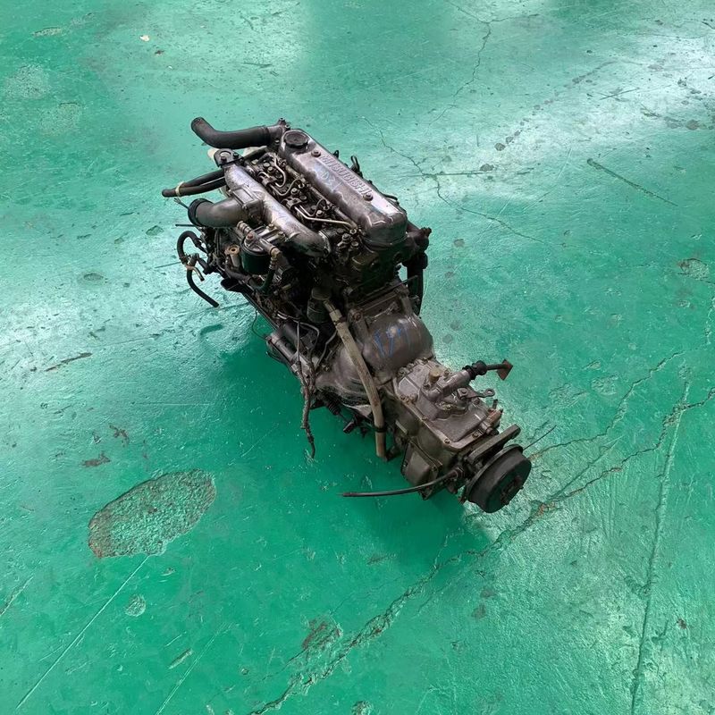 Mitsubishi 4HG1 참고 시점 3