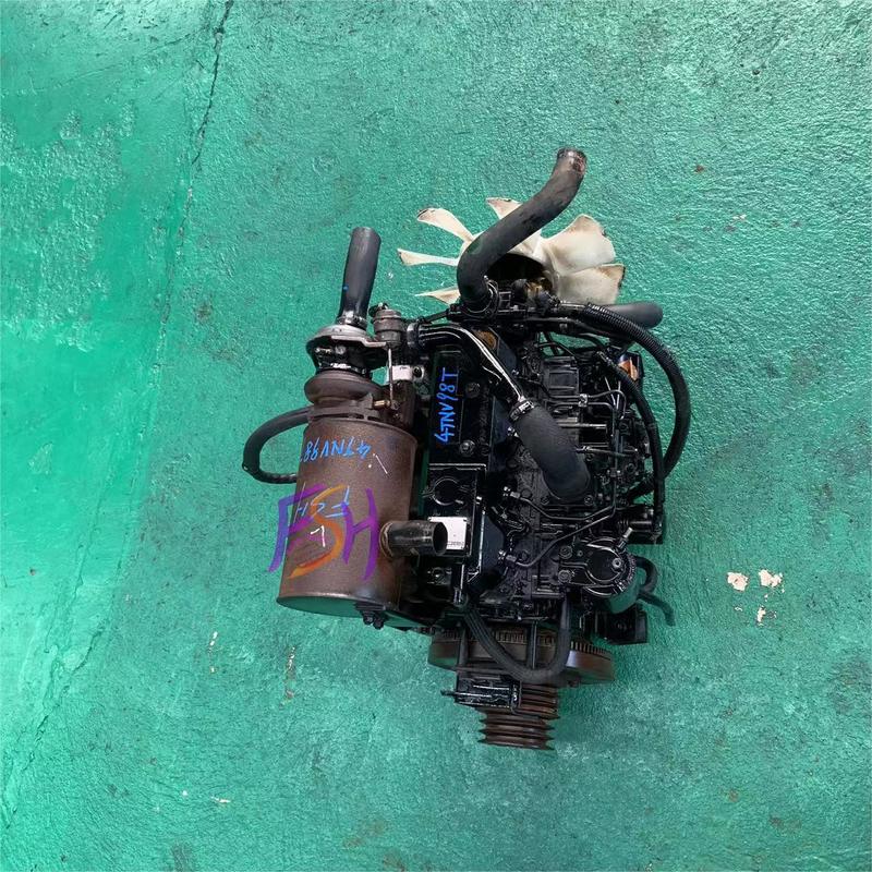 Yanmar 4TNV98T 참고 시점 8