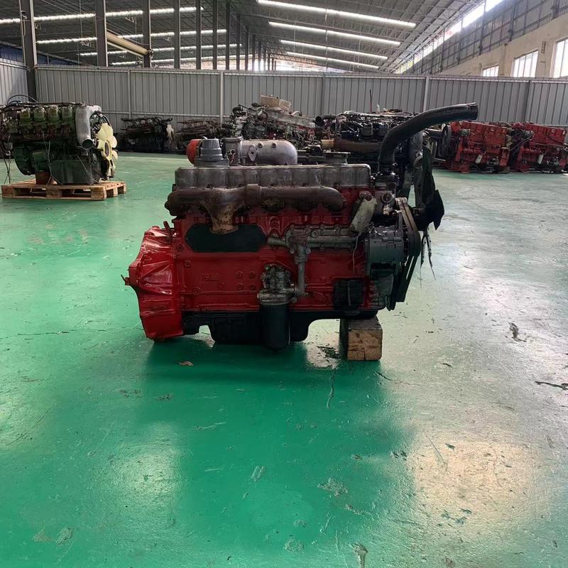 Hino EH700 vista de referência 7