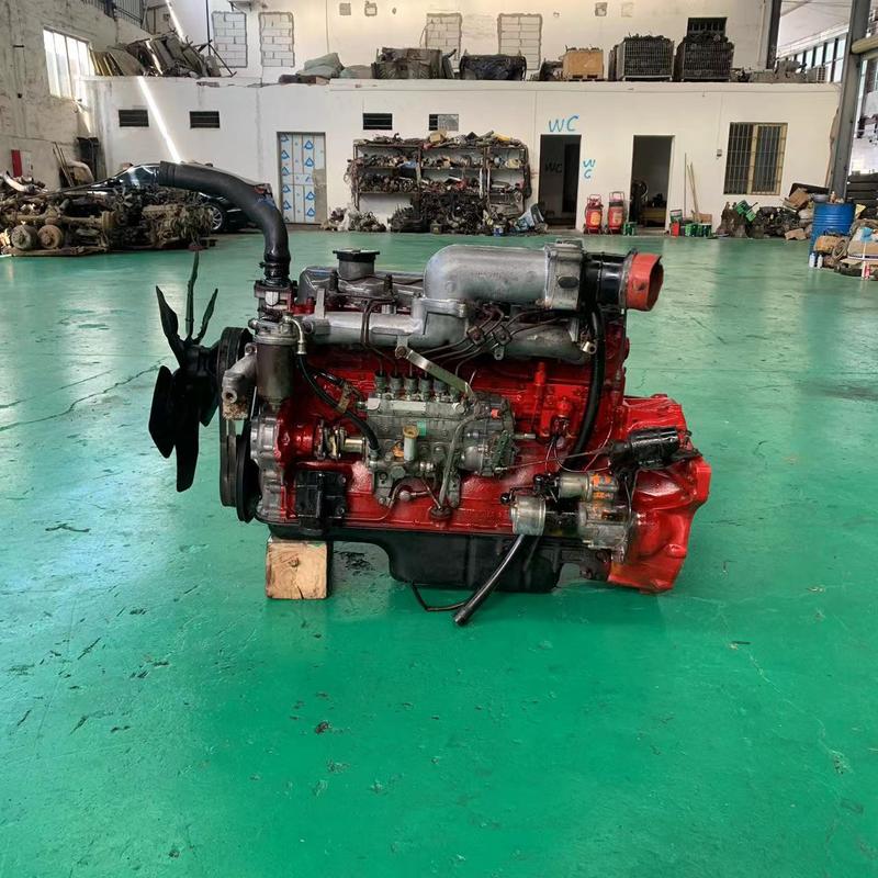 Hino EH700 vista de referência 9