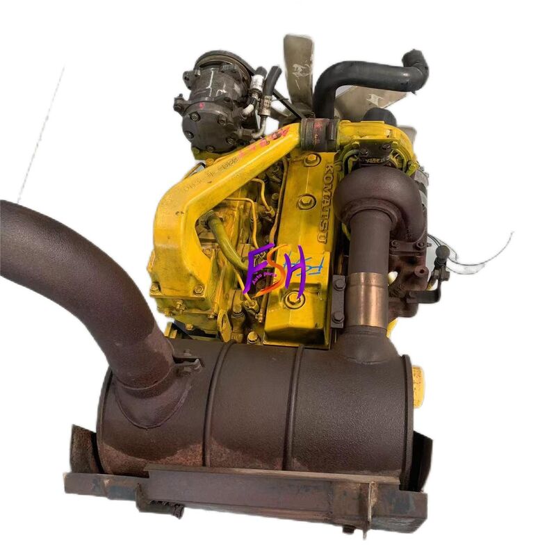 Komatsu 4D95T — صورة مرجعية مؤقتة