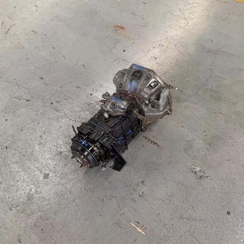 Toyota 14B vista de referência 9