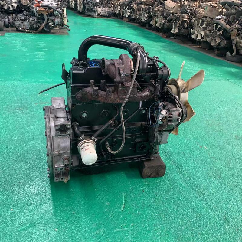 Komatsu B3.3T reference view 3