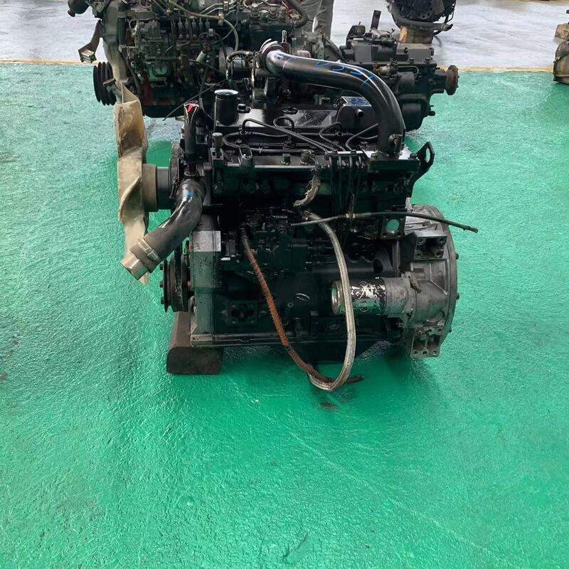Komatsu B3.3T reference view 5
