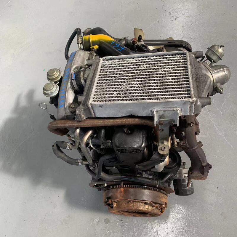 Isuzu 4JG2T reference view 8