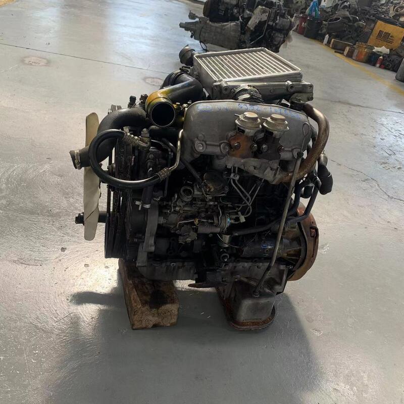 Isuzu 4JG2T reference view 9