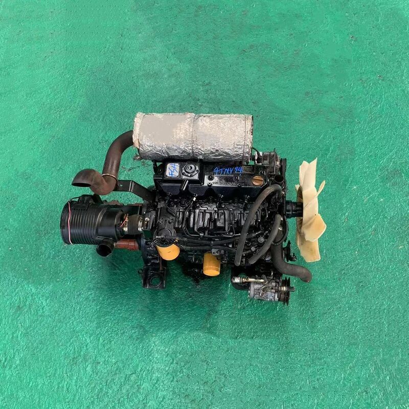 Yanmar 4TNV94 참고 시점 10