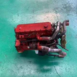 Cummins M11 Motor — foto temporal de terceros